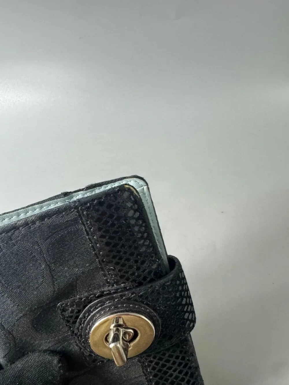 Authentic Vintage Coach Black Signature Canvas Turnlock Bifold Wallet